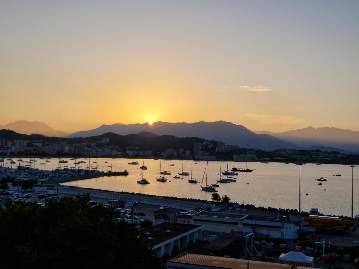 Vista Mare Leilighet Ajaccio  Eksteriør bilde